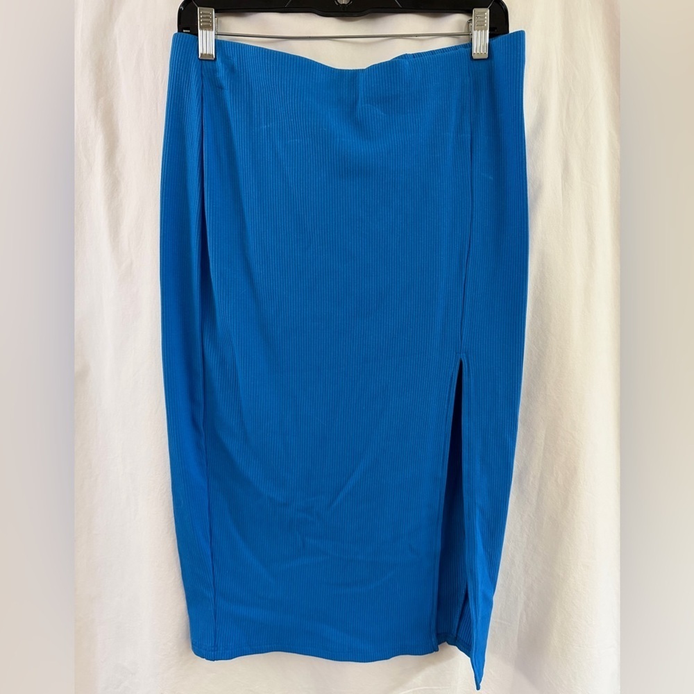 Elegant Blue Women's Pencil Skirt With Slit - Picture 1 of 2